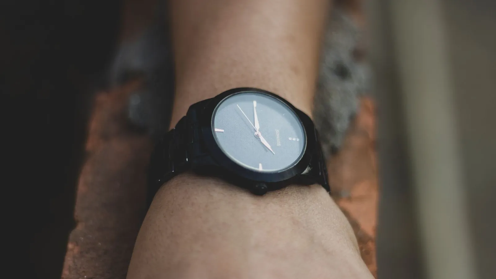 Hora — Watches storefront theme